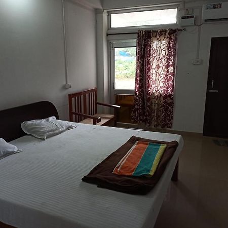Punjab Residency Hotel พอร์ตแบลร์ ภายนอก รูปภาพ